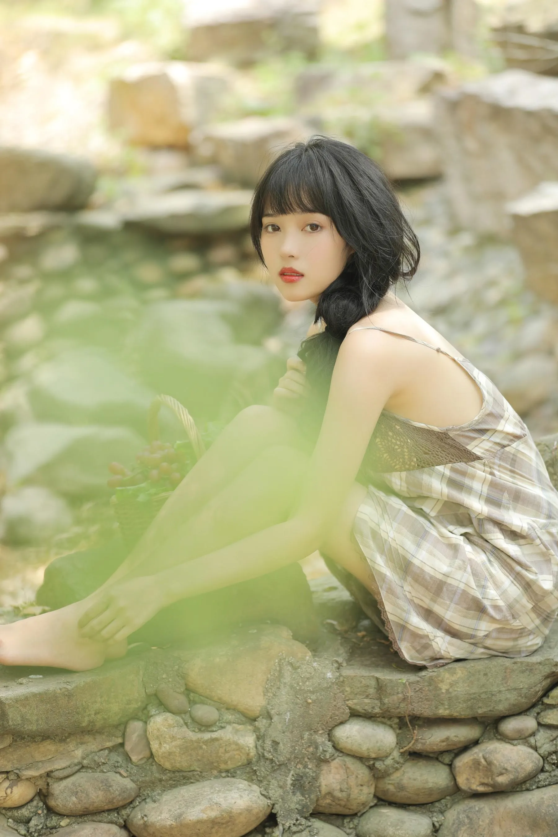 [YITUYU艺图语]2022.09.22 小夏日 小薇人儿 [34P]插图1